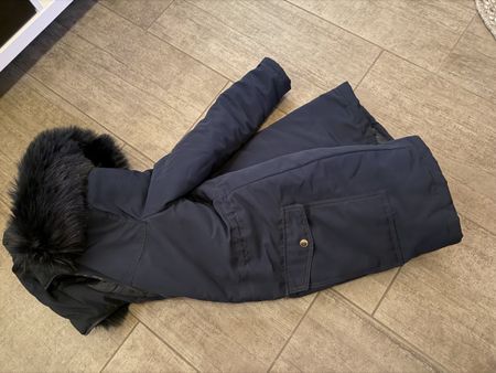 Umstandsparka dunkelblau mit Fellkapuze Grösse M
