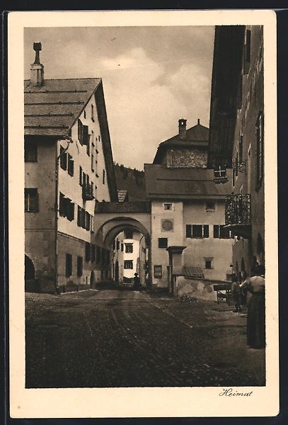 Cartoline postali: AK Zuoz, Strassenpartie am Tor – Usato da Berlin venduto da bartko-reher