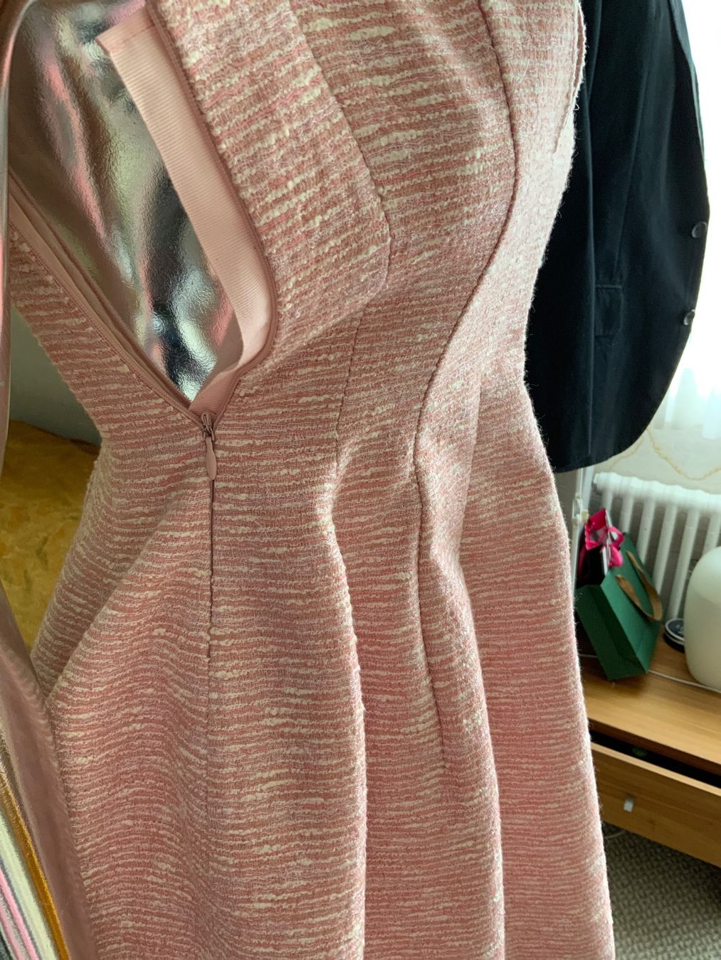 H&M Kleider: Damen Kleid – Neu (gemäss Beschreibung) aus Langnau am Albis von Judithsebi 3