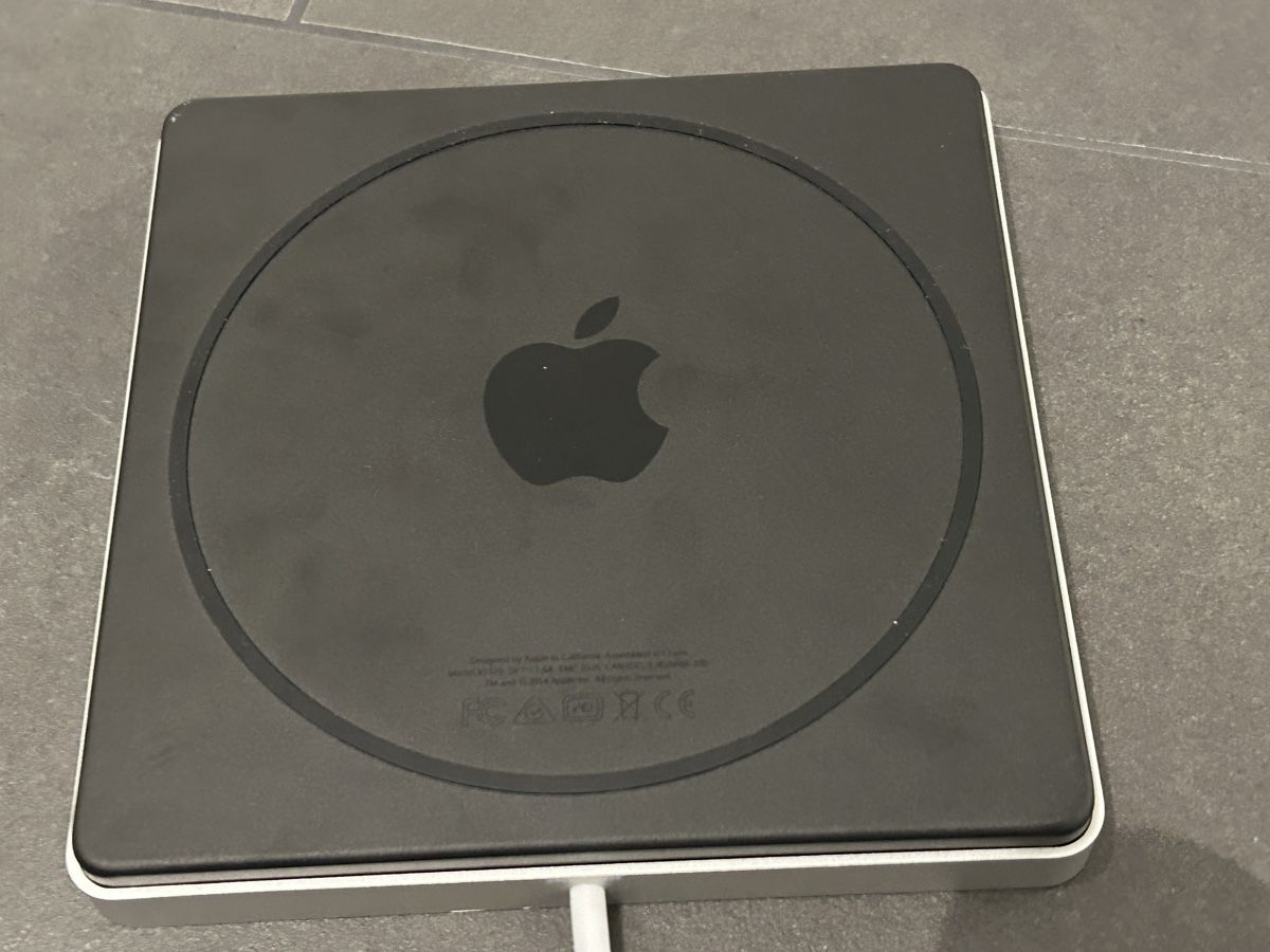 Apple Systèmes audio & multimédias: Apple USB SuperDrive – D'occasion à Wettswil par 8wkc_ne 2