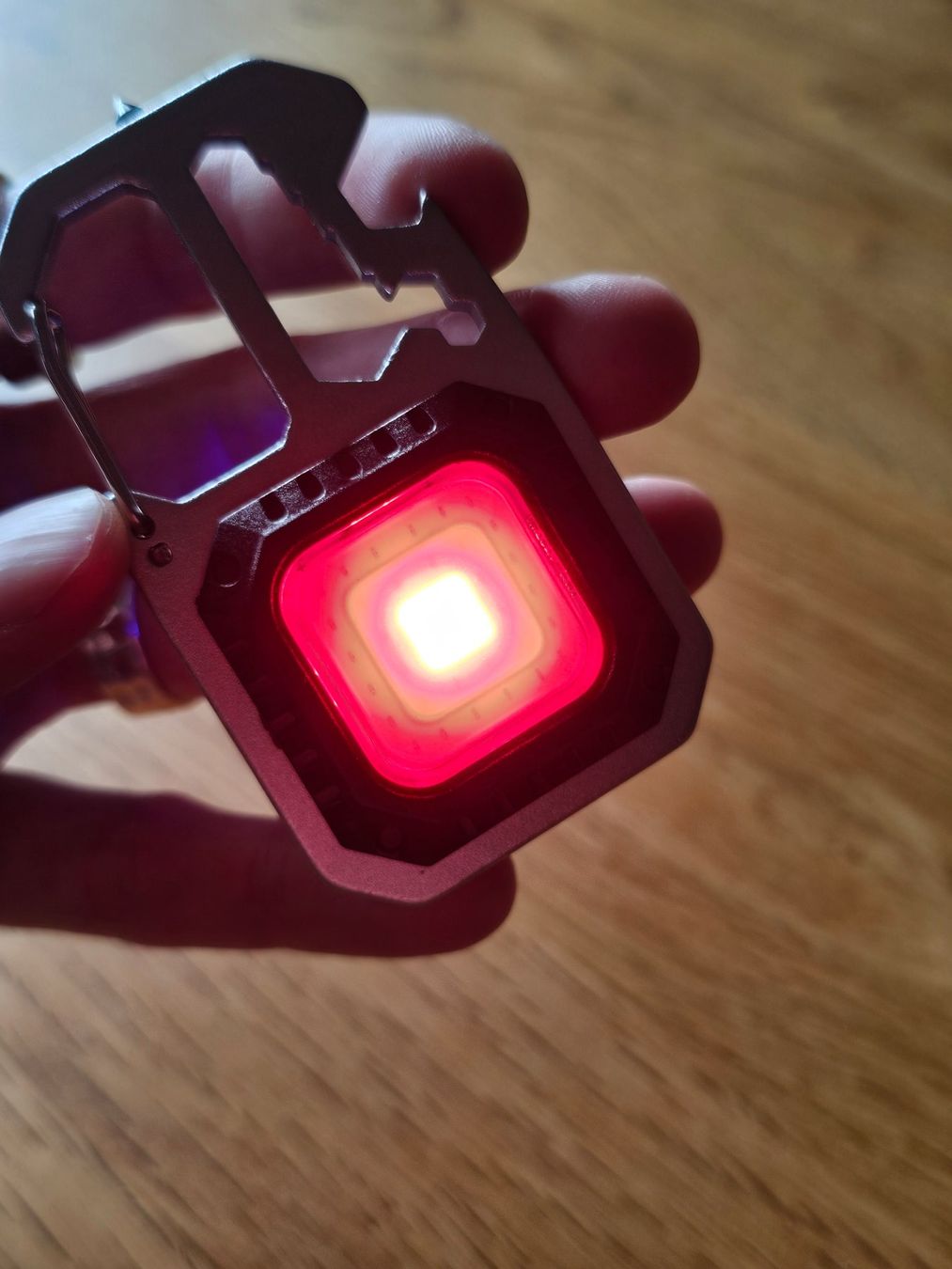 Lampade: Multifunktionswerkzeug mit LED Lampe und Bits – Nuovo e nell'imballaggio originale da Frutigen venduto da Darksmash666 6