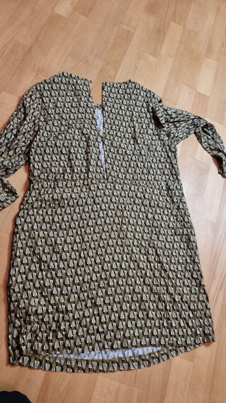 Kleider: 🌺Kleid Größe  40/L🌺 – Gebraucht aus Wald ZH von CapLux 5