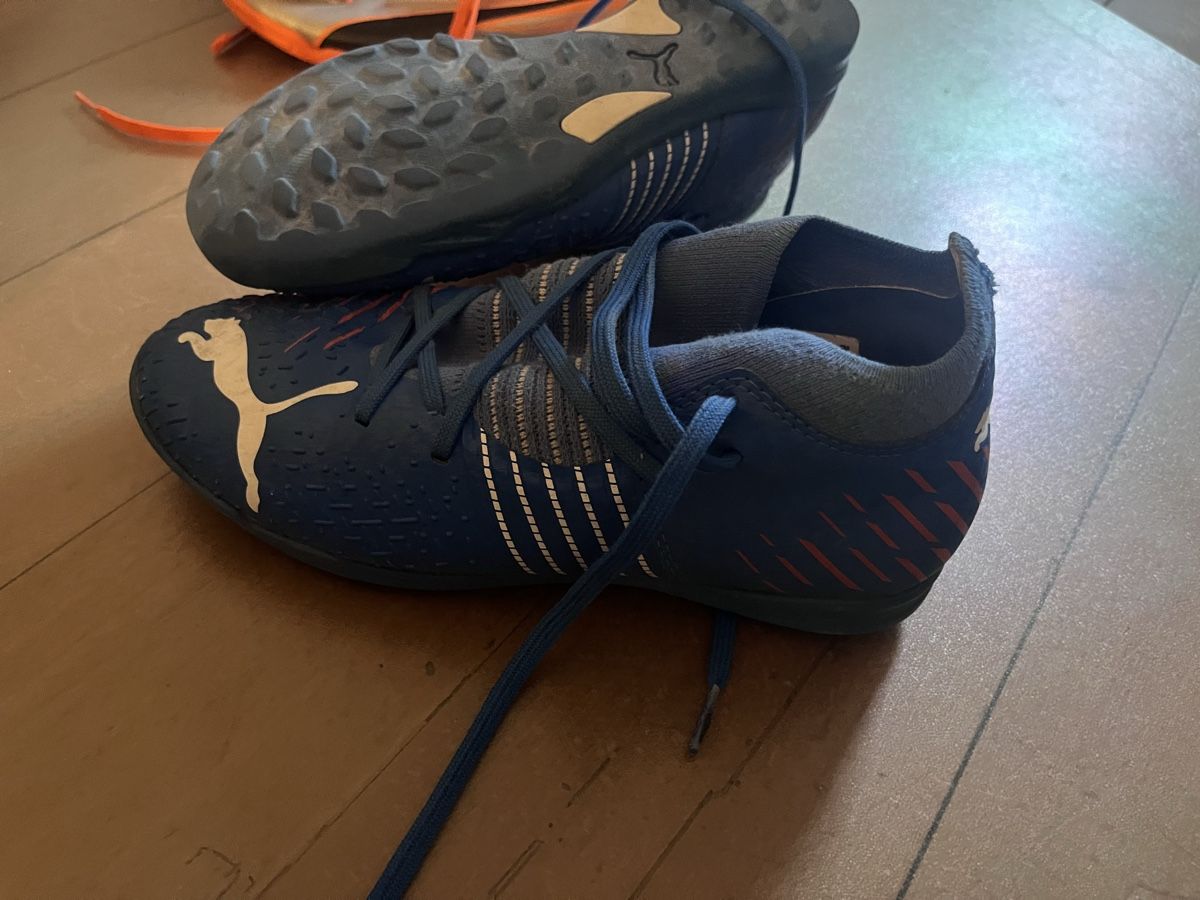 Scarpe per ragazzi: Fussball-Schuhset Grösse 36 – Usato da Wallisellen venduto da Joo23 1
