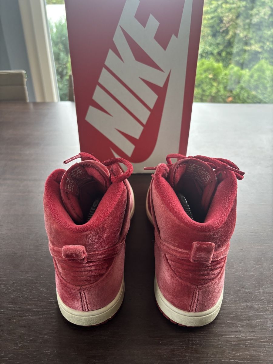 Nike Scarpe da uomo: Nike SB Dunk High Velvet 2016 | 40 – Usato da Uetikon am see venduto da seller.2020 4