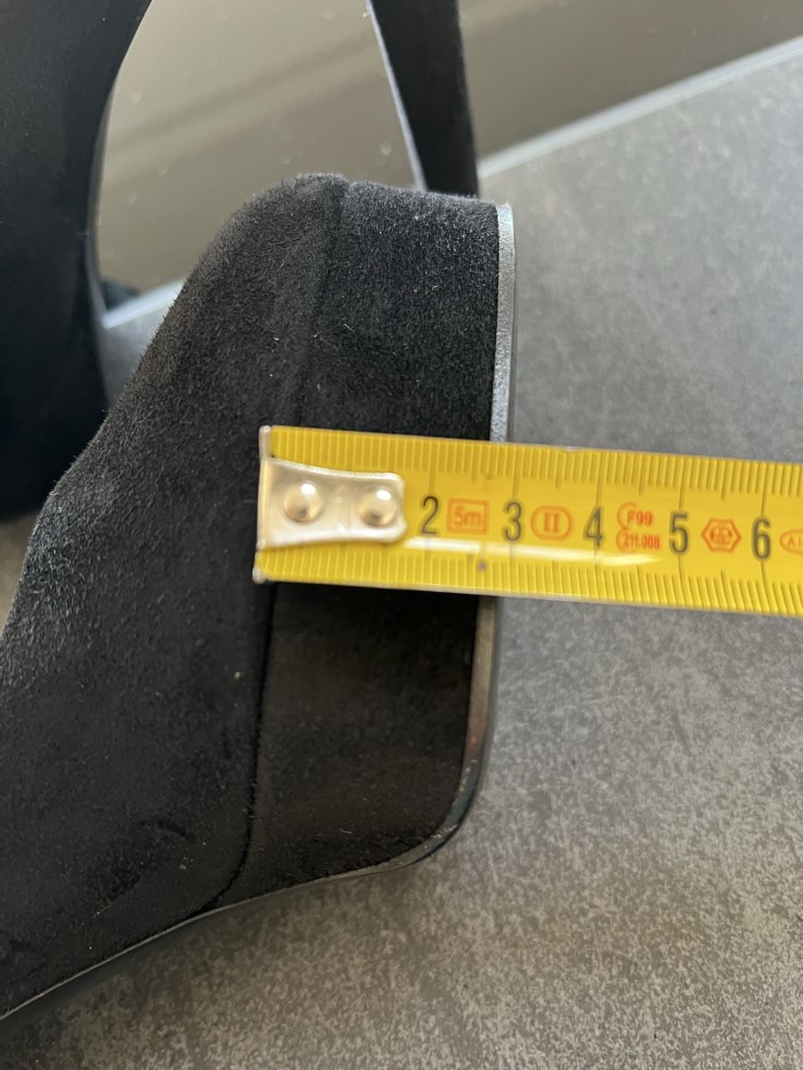 Casadei Scarpe da donna: Escarpins CASADEI noirs taille 37 petit – Usato da Porrentruy venduto da SYANKA 7