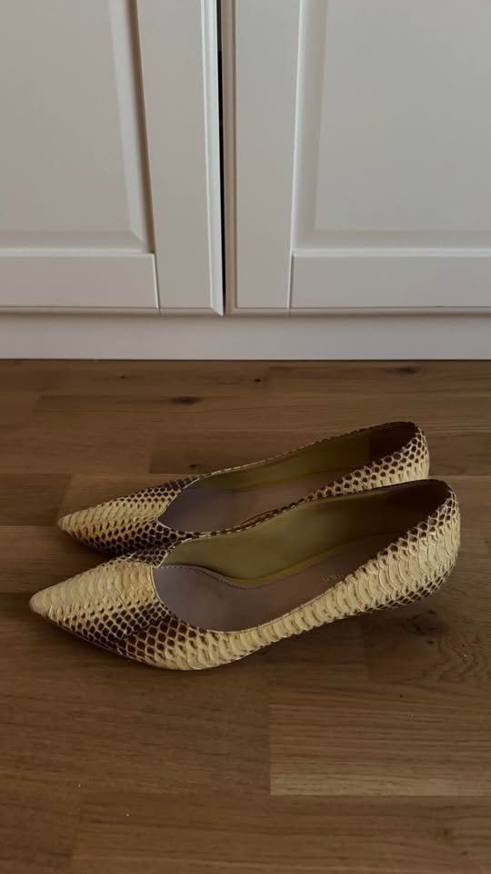 Scarpe da donna: Sebastien Snake Leather Shoes- Size 40.5 – Usato da Genève venduto da gvokiii 1