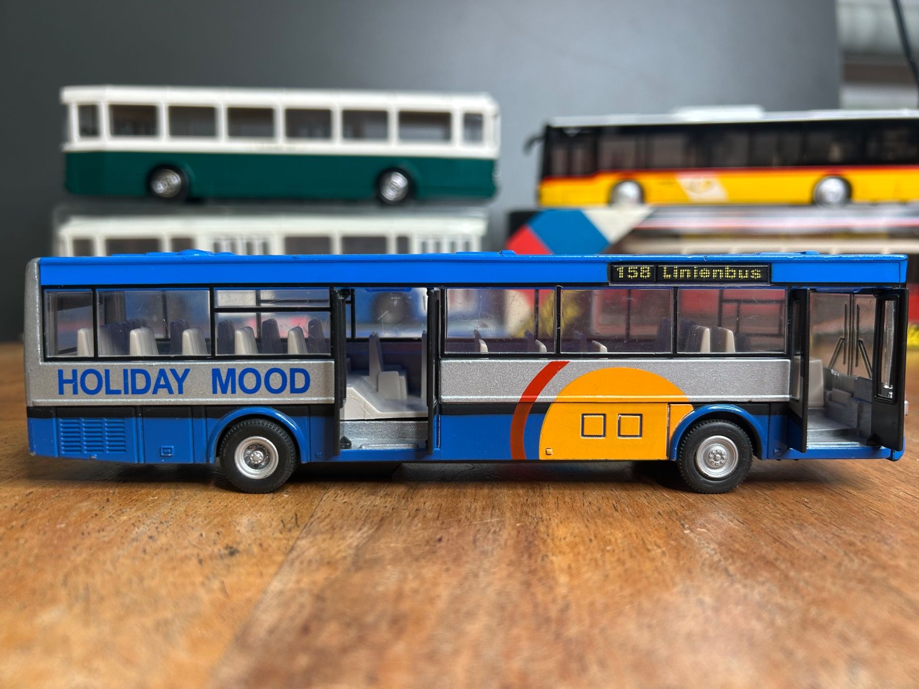 Modellini d'auto: Lot von sieben Modell Bus – Usato da Otelfingen venduto da Yossi-68 4