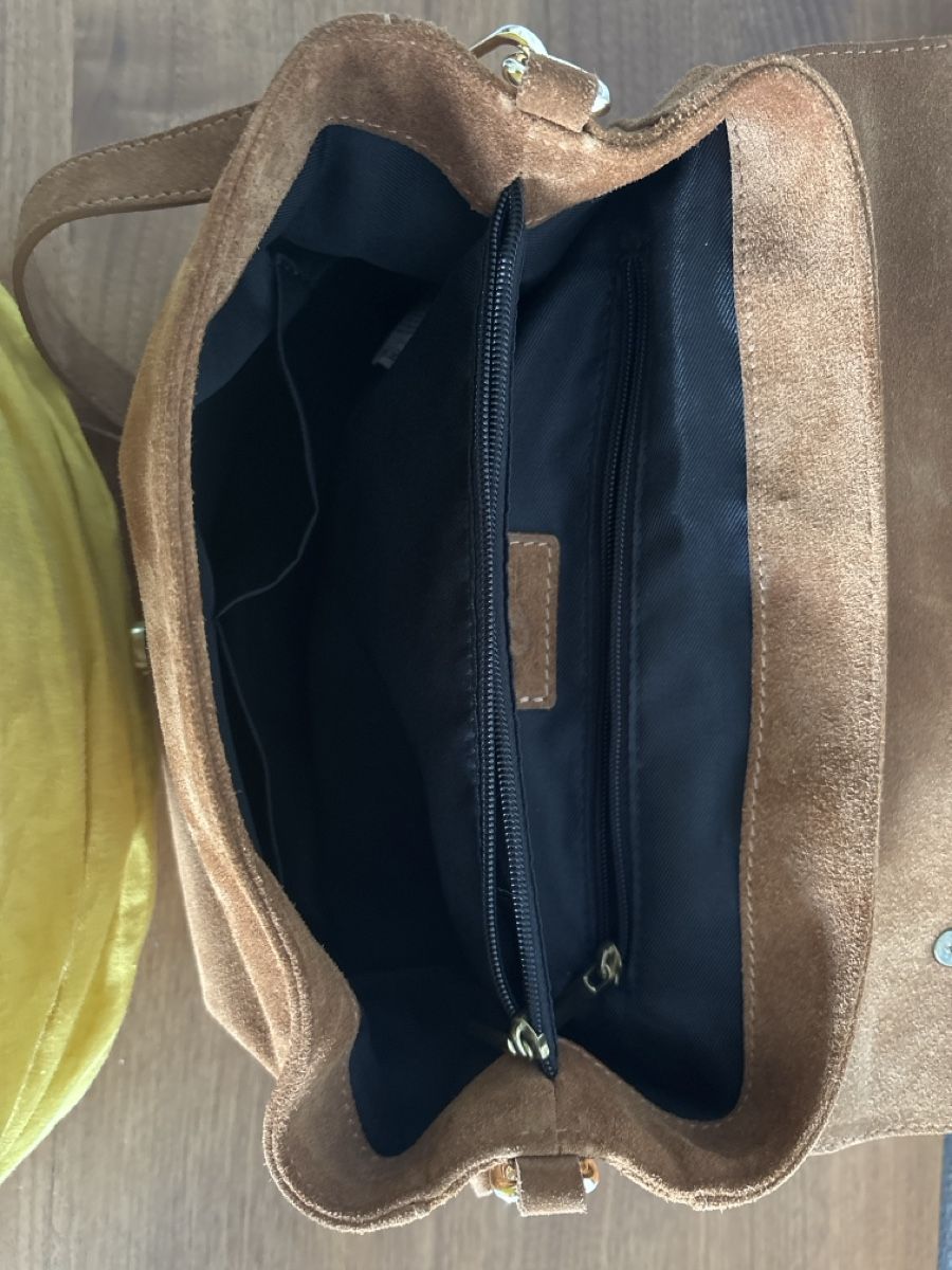 Borse da donna: Velours Leder  Handtasche in Braun. – Usato da Oftringen venduto da mac_rvf5 2