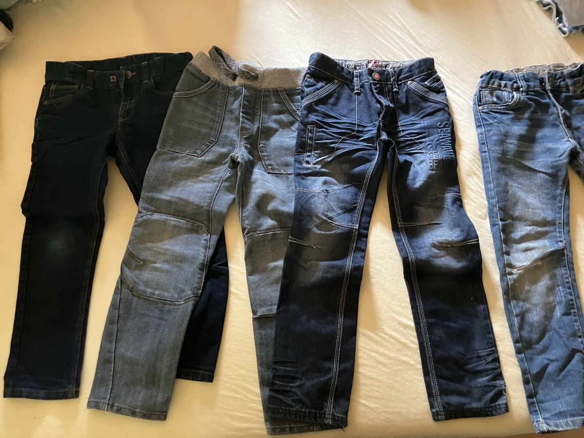 Pantaloni: jeans 122 – Usato da Sigirino venduto da san_rcn7