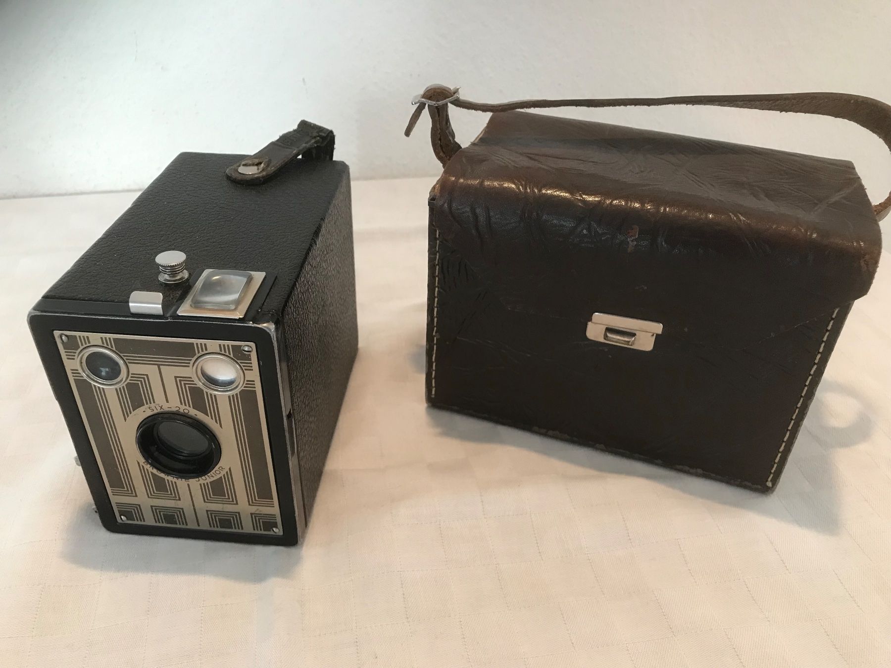 Kodak Fotocamera: Fotokamera, Kodak Brownie Junior – Usato da winterthur venduto da Grami1