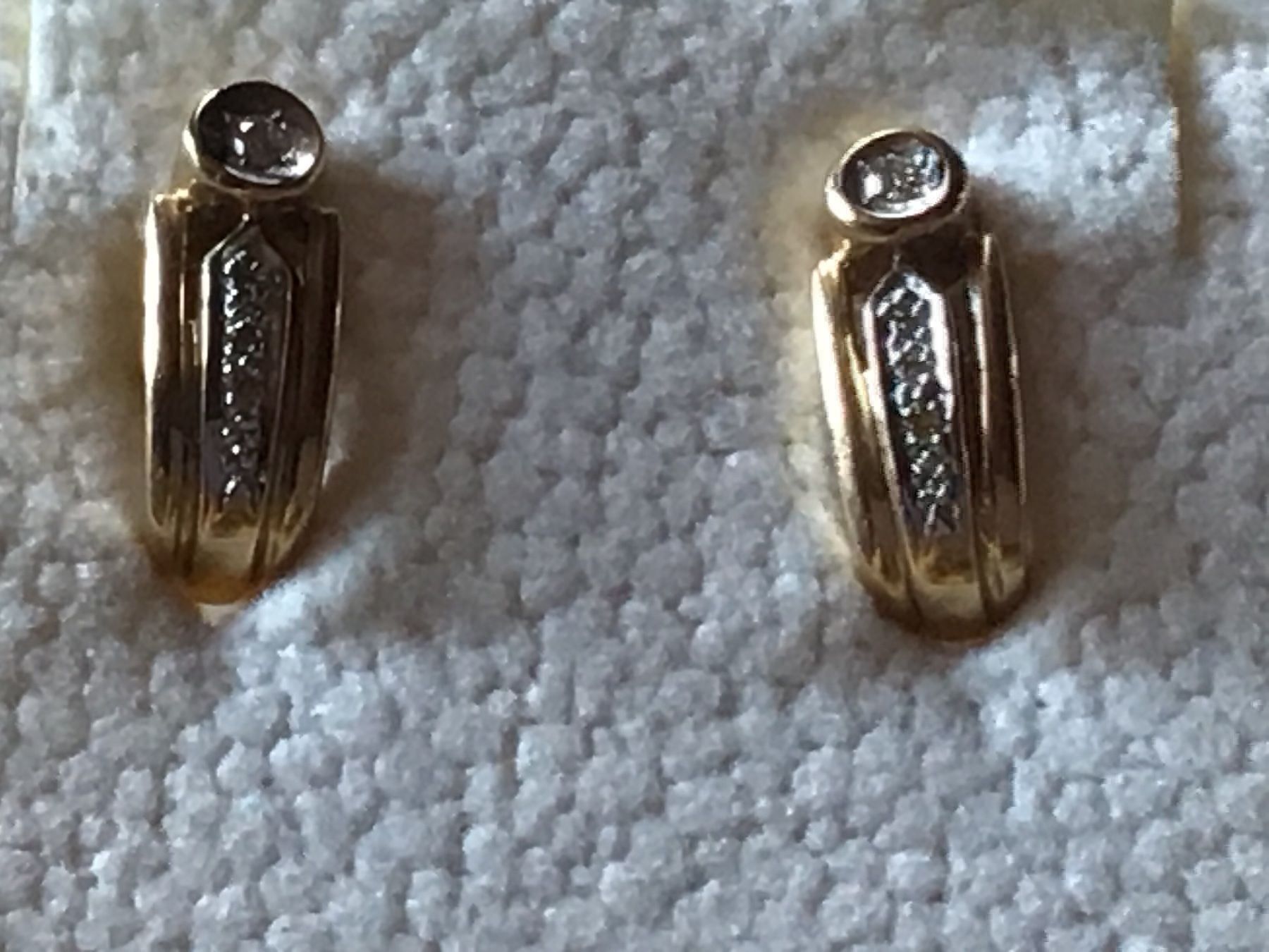 Orecchini pendenti & Orecchini a lobo: Massive Diamant Ohrstecker – Usato da St. Gallen venduto da Goldlilly