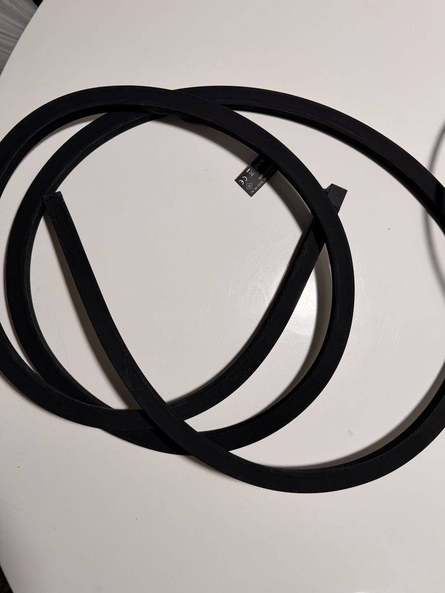 Philips Ghirlande e barre luminose: Philips Hue Play Gradient Lightstrip 65’ – Usato da Aarau venduto da Timboo68 1