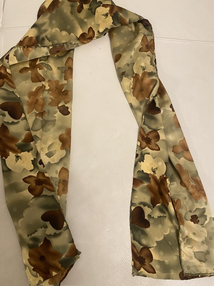 Foulard & Sciarpe: Seiden Schal 🌸 – Usato da Opfikon venduto da Luis144 8