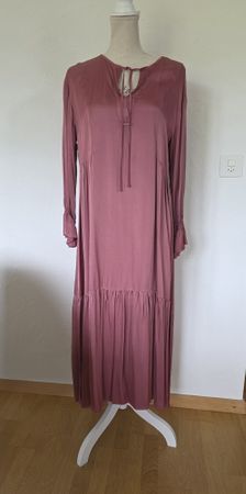 Wunderschönes Satin-Kleid von "ALESSIA SANTI" Gr. 38 