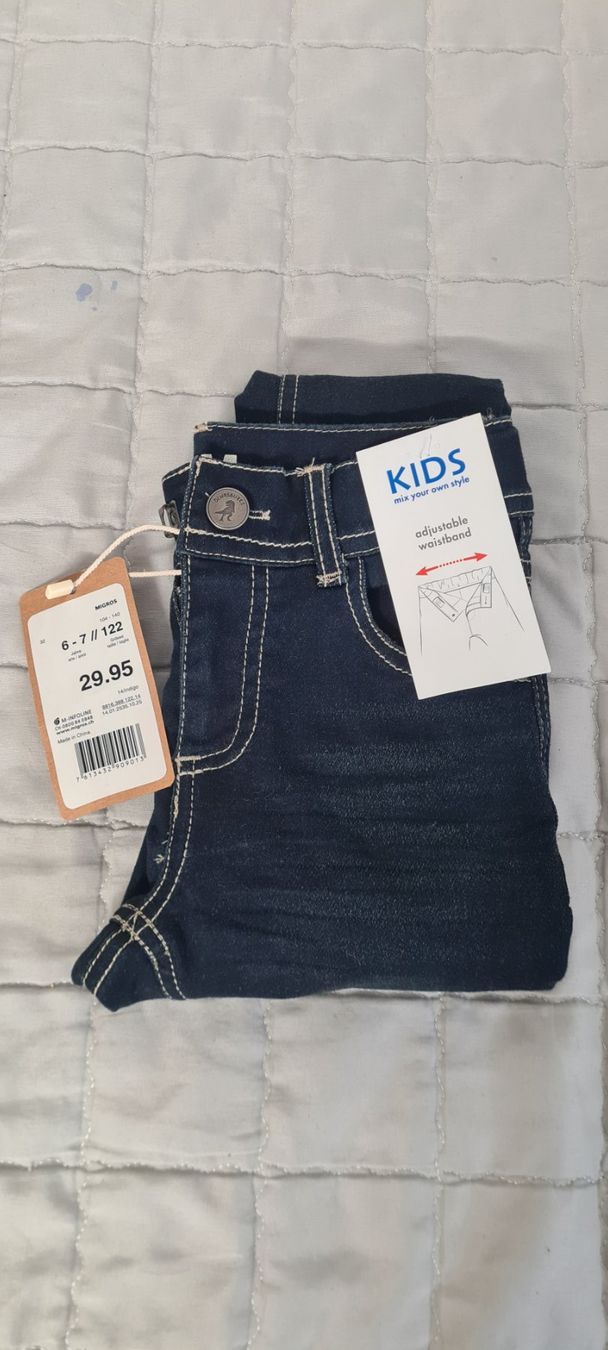 Pantaloni: Jeans  KIDS Grösse 122 neu – Nuovo (secondo la descrizione) da Villars-sur-Glâne venduto da snacks01 1