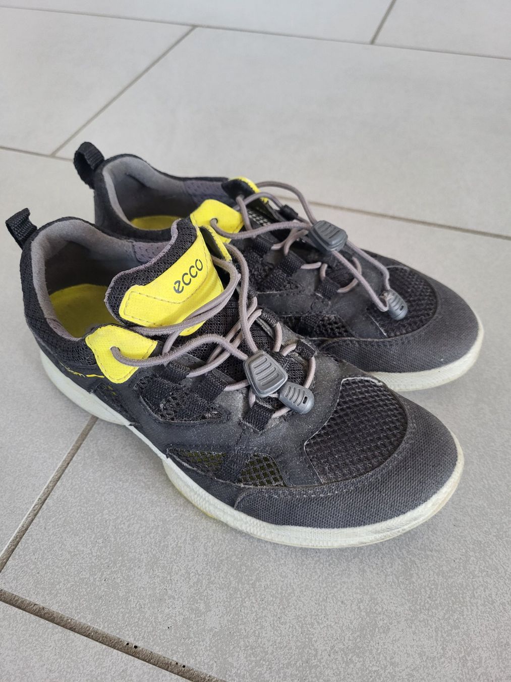 Ecco Schuhe für Jungen: Ecco Trekkingschuhe gr. 32 – Gebraucht aus Boswil von i12i 1