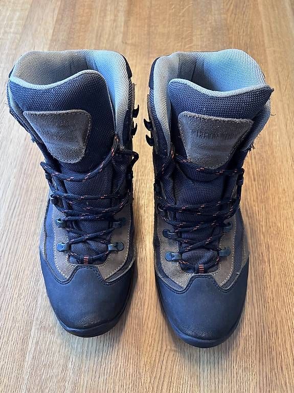 Scarpe da uomo: Wanderschuhe  – Usato da Wollerau venduto da meiki