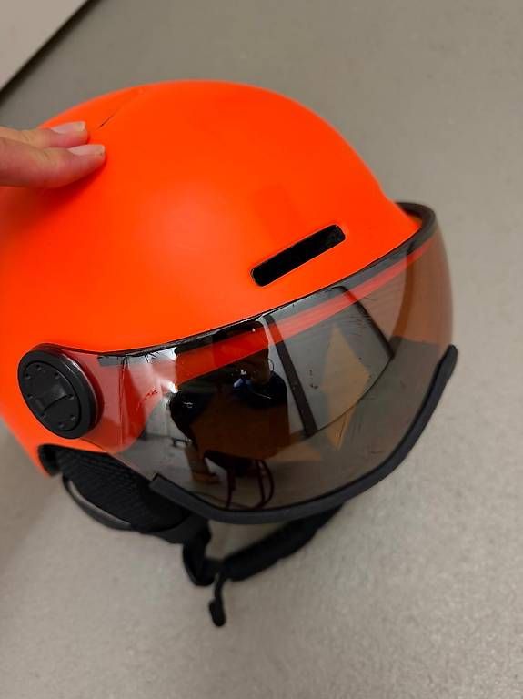 Caschi: Skihelm inkl. Sonnenbrille – Usato da Niederrohrdorf venduto da rap_w8nw 1