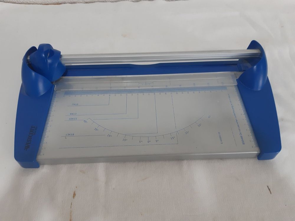 CGOLDENWALL 5-in-1 Papierschneider A4 - Rollenschneider Mit Eckenstanzer Für Büro & Basteln