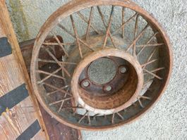 Roue à rayons