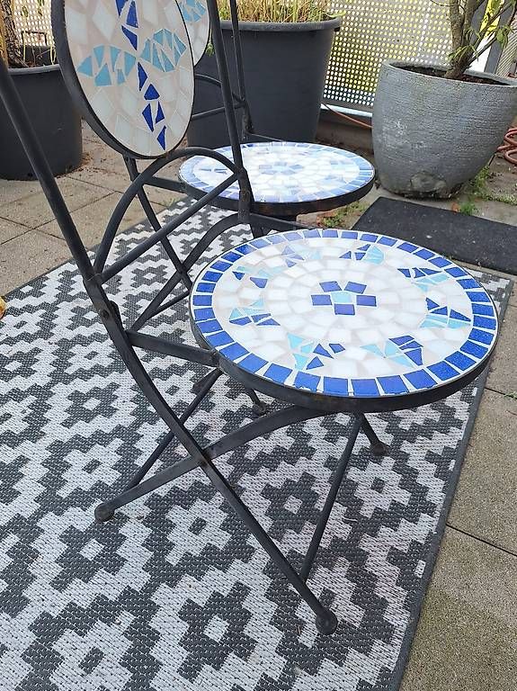 Chaises: Zwei Klappstühle mit echtem Keramik  – D'occasion à Lengwil par inf_jnq5 1