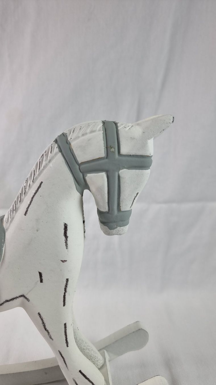 Tutte le decorazioni: Shabby Chic Deko Pferd Holzoptik weiss grau – Usato da Wald ZH venduto da Martin79 1