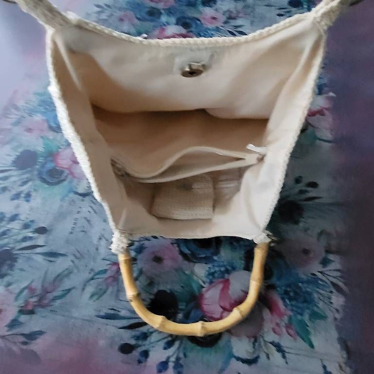 Taschen für Damen: Beige Tasche – Gebraucht aus Romanshorn von Auri