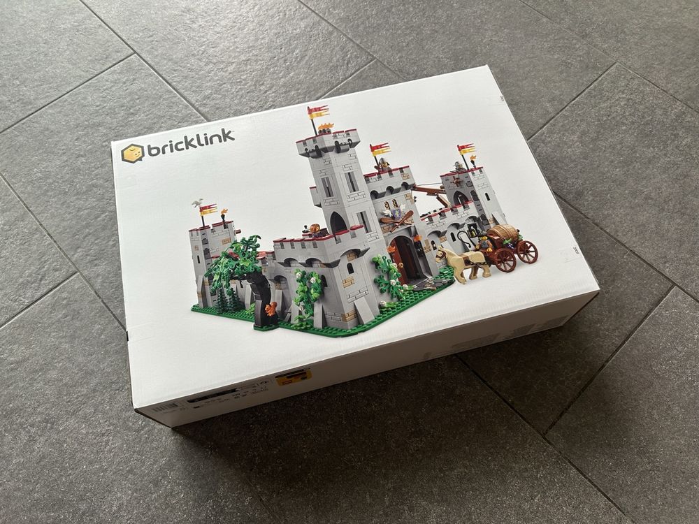 Lego Kit di costruzioni: LEGO Bricklink 910047 - Le marché médiéval NEW – Nuovo e nell'imballaggio originale da La Chaux-de-Fonds venduto da ThePatton 1