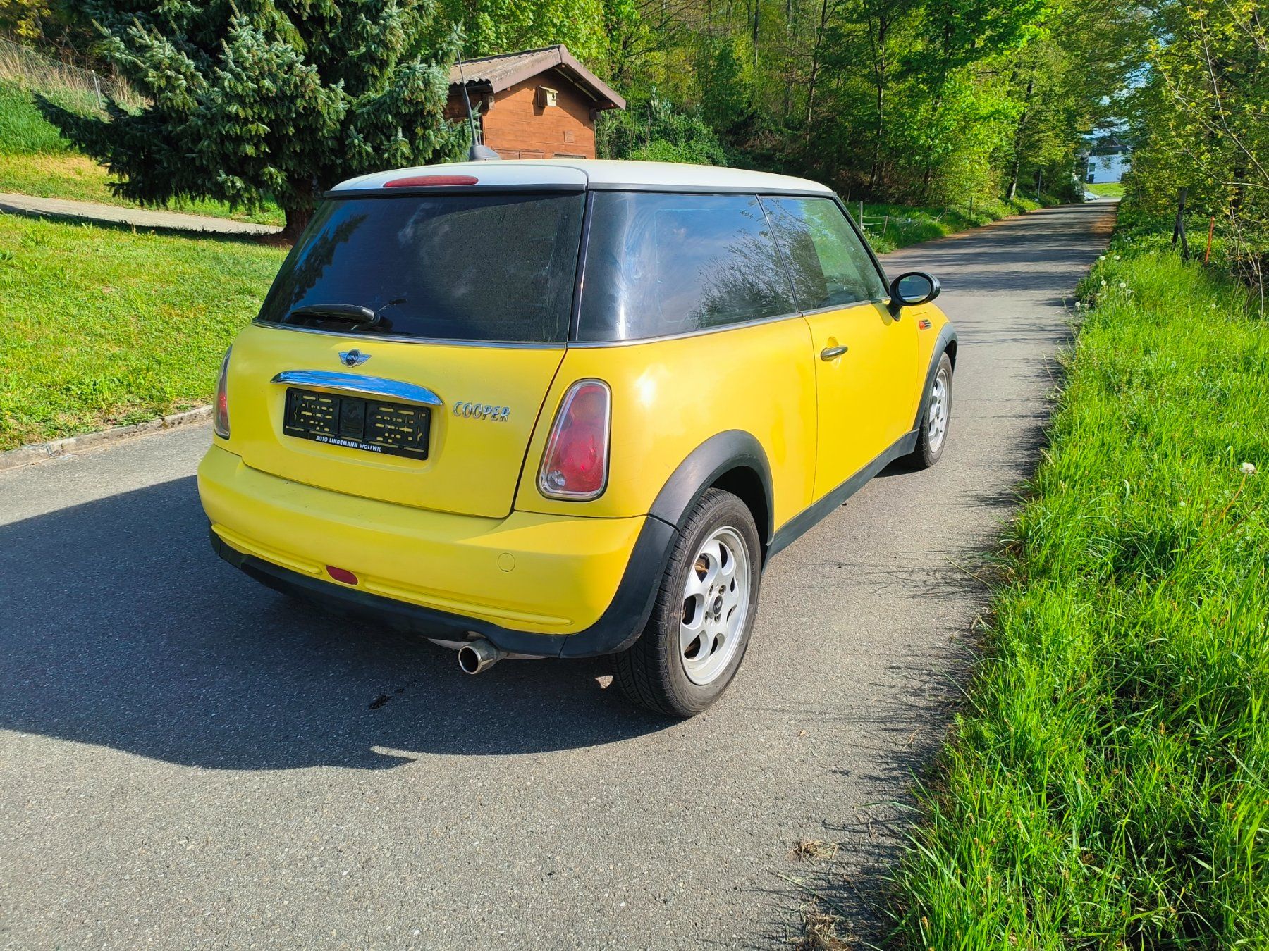 Mini Autos: Mini Cooper.in Gelb.mit MFK. – D'occasion à Fulenbach par Elektronik 4