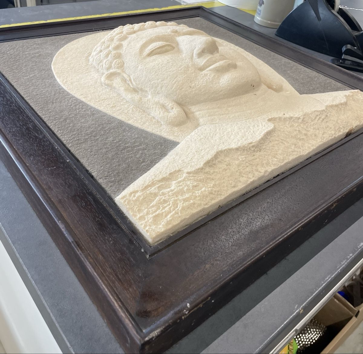 Poster & Bilder: Buddha Relief Beige Stein Holzrahmen – Gebraucht aus Gossau SG von a.rej00 1