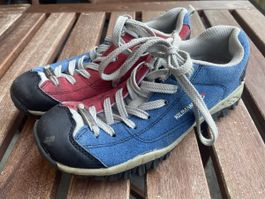 Trekkingschuhe Kilimanjaro Grösse 35 blau rot