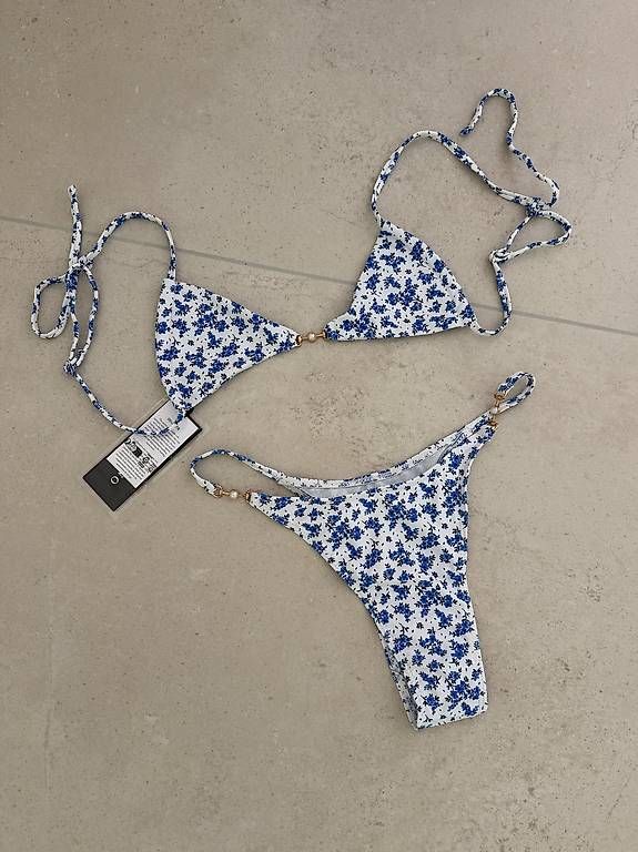 Badekleider & Bikinis: NEW - Bikini Perlendetail XS – Gebraucht aus Merlischachen von GlamGarb