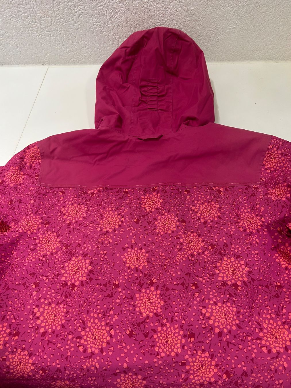 Jack Wolfskin Vestes & Manteaux: Jack Wolfskin Mädchen Winterjacke, Gr. 152 – D'occasion à Winkel par SavK 3