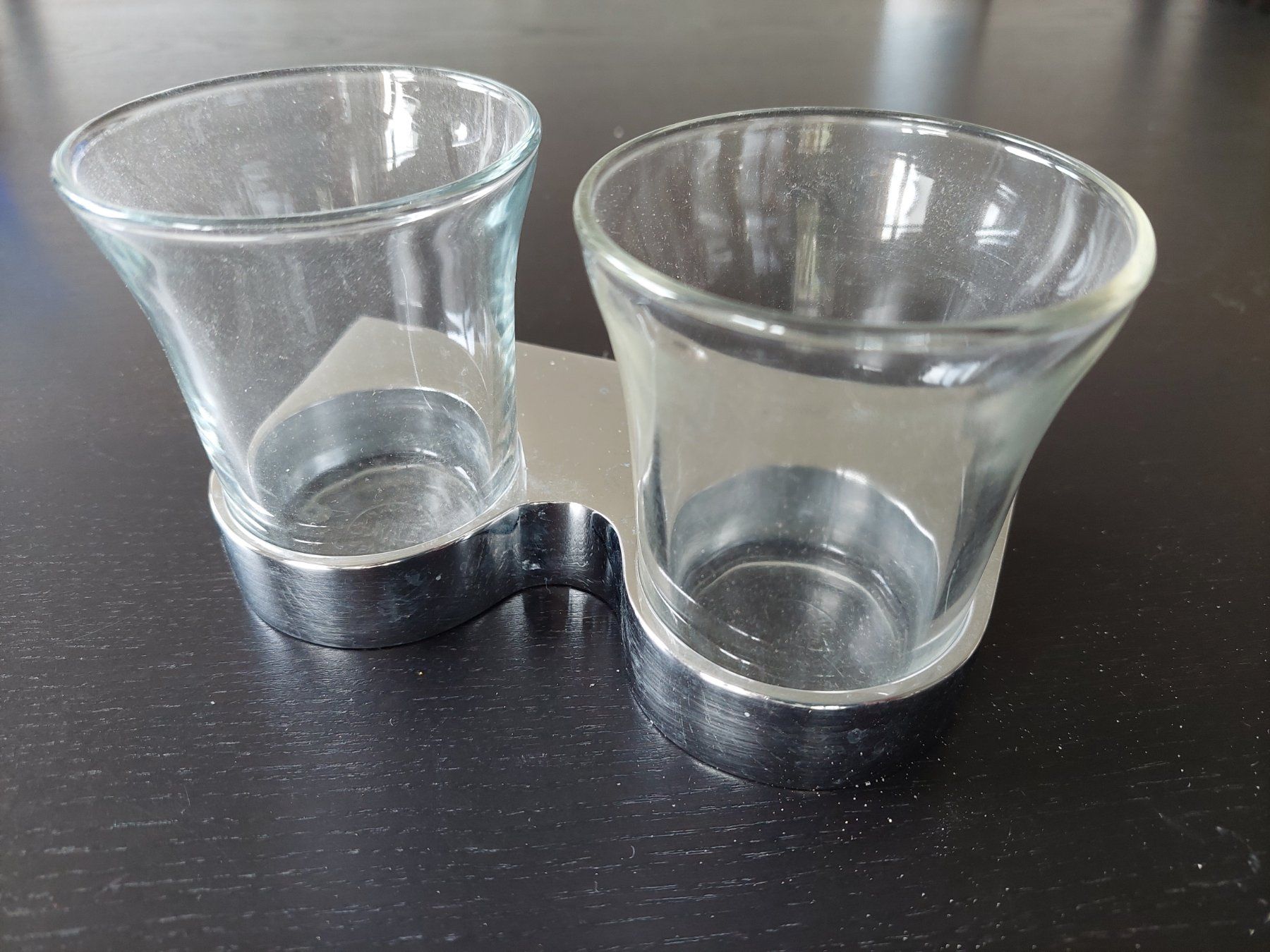 Zahnpflege: Glashalter mit Zahnputzbecher – Gebraucht aus Wiesendangen von troawus 1