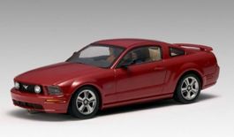 Autoart Ford Mustang S197 rot - 1:32 - Neu