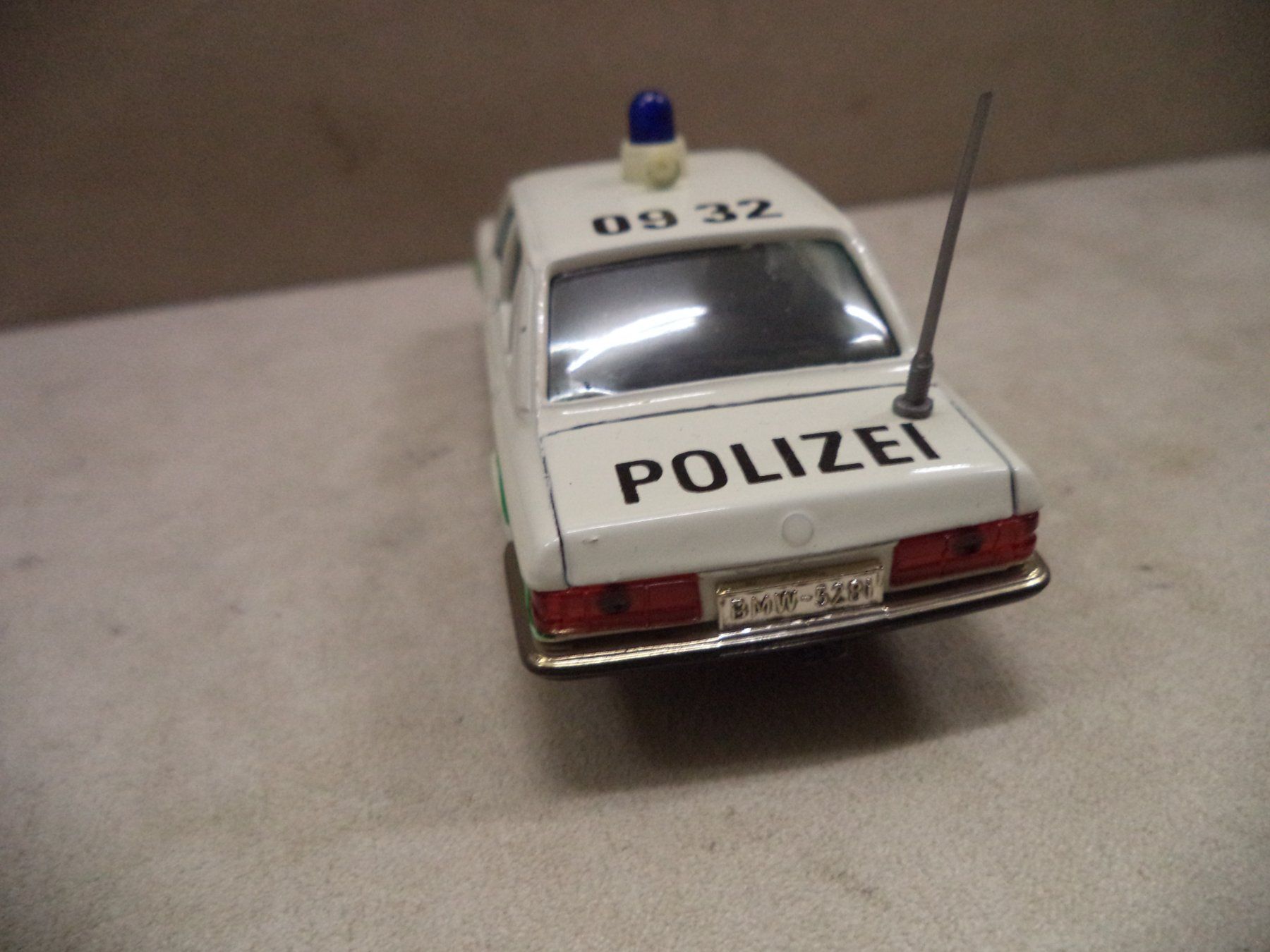 Gama Modellini d'auto: GAMA BMW528i  1:43 Polizei – Usato da Rieden AG venduto da Wirth03 3