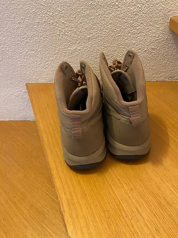 Herrenschuhe: Nike Wanderschuhe 45.5 – Gebraucht aus Mettmenstetten von Beststeller 3