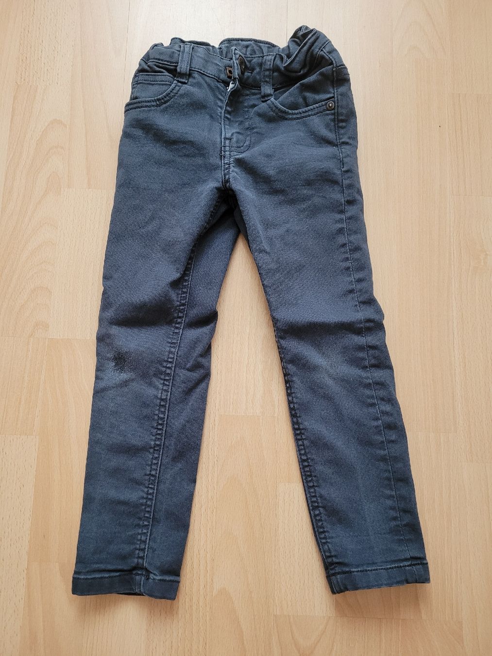 Pantalons: Hose gr. 110 – D'occasion à Inwil par Flower2325