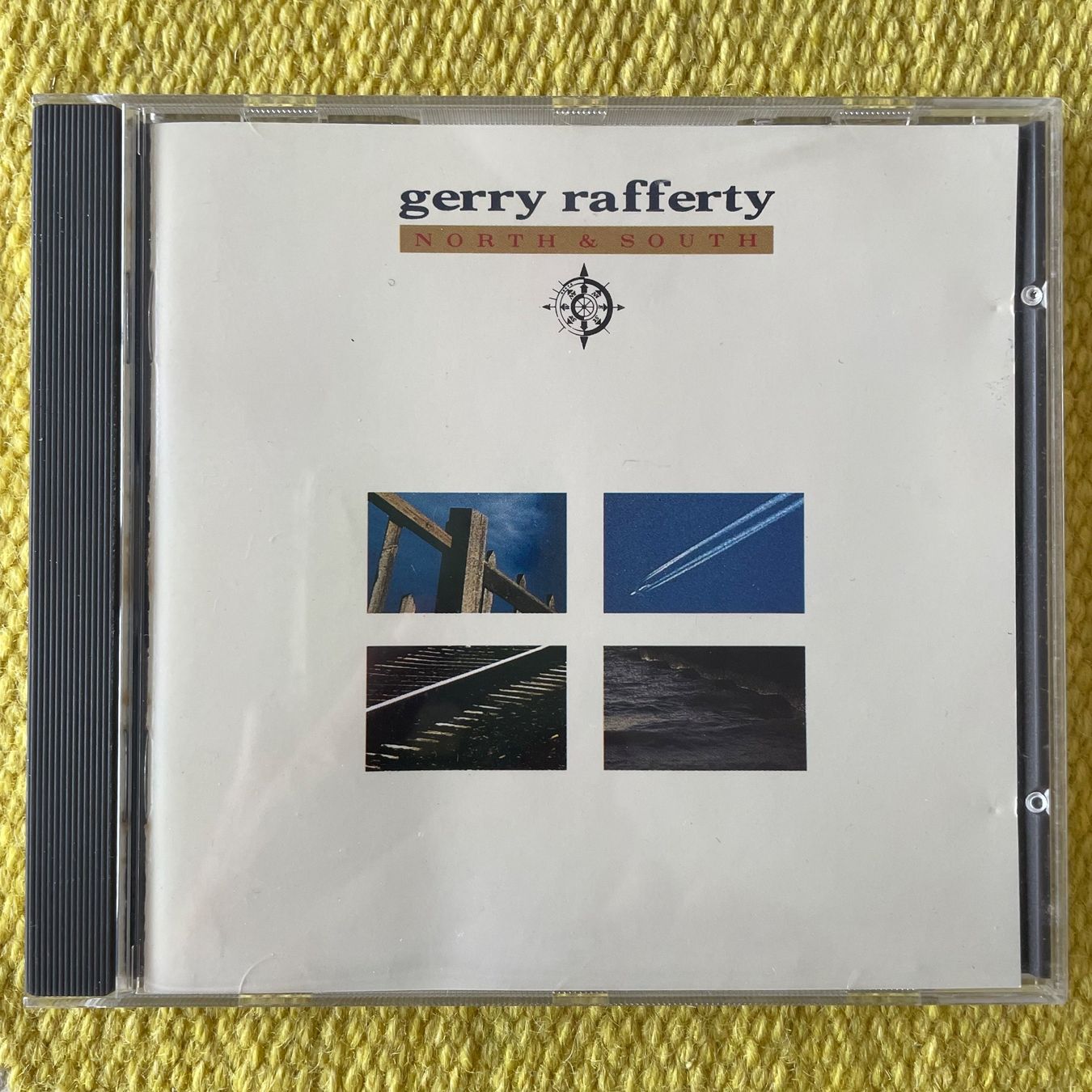CD: GERRY RAFFERTY-NORTH AND SOUTH – Usato da Rorschacherberg venduto da CD-Roli