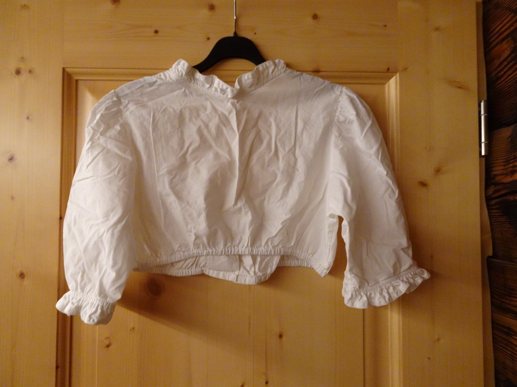 Camicette: Dirndl-Bluse weiss Baumwolle Gr. 42 - 426292 – Usato da Küssnacht am Rigi venduto da Good4Deckeli 1