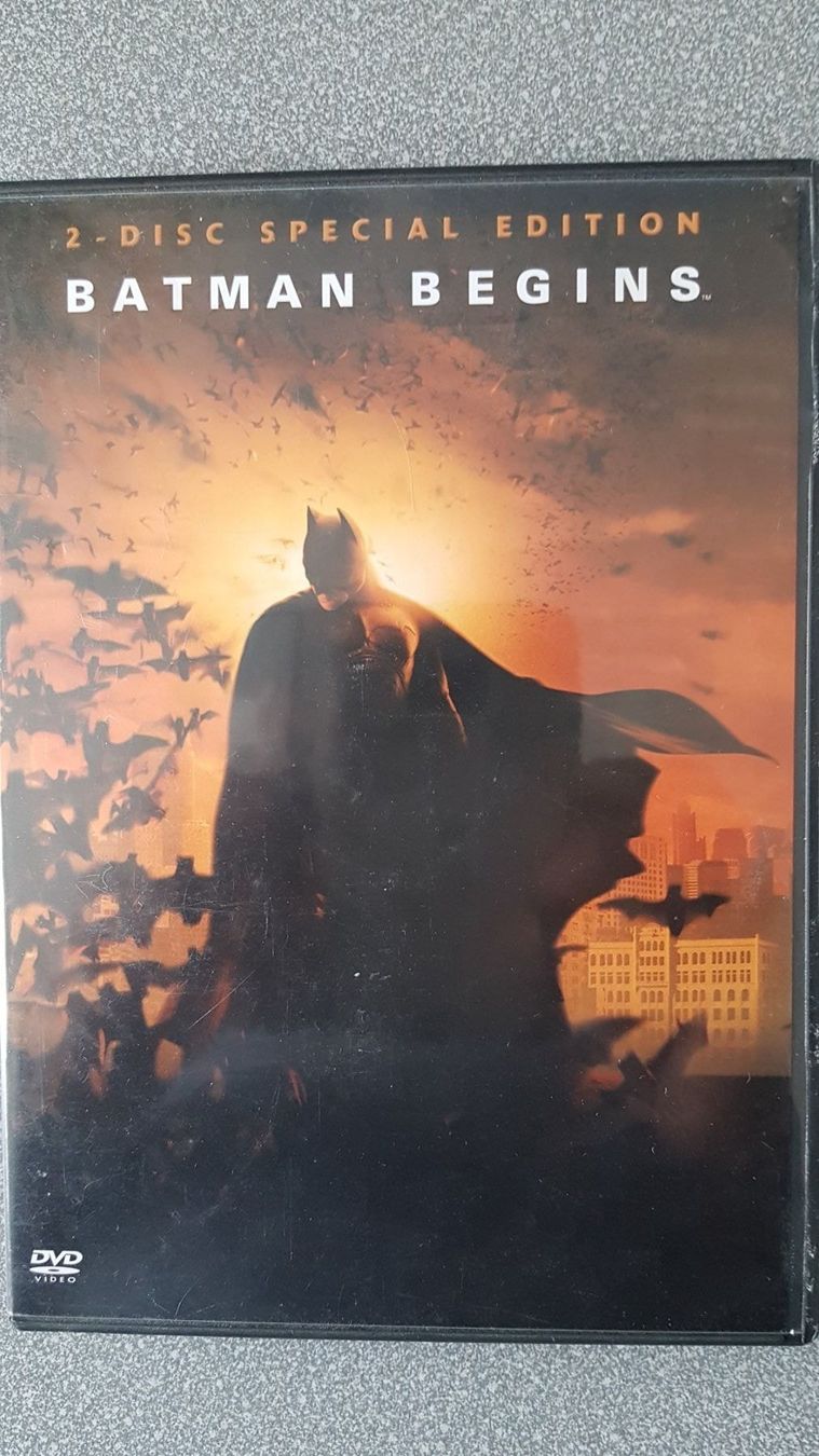 Tutti i DVDs: DVD Batman Begins / 2 Disc Set – Usato da Oetwil am See venduto da fineli2