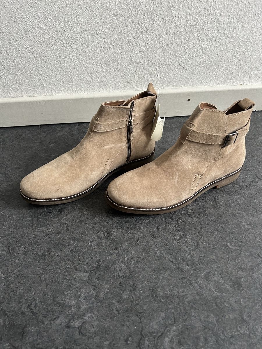 Herrenschuhe: Neue Schuhe Herren Stiefel – Neu und originalverpackt aus Bern von isa_f8bl 2