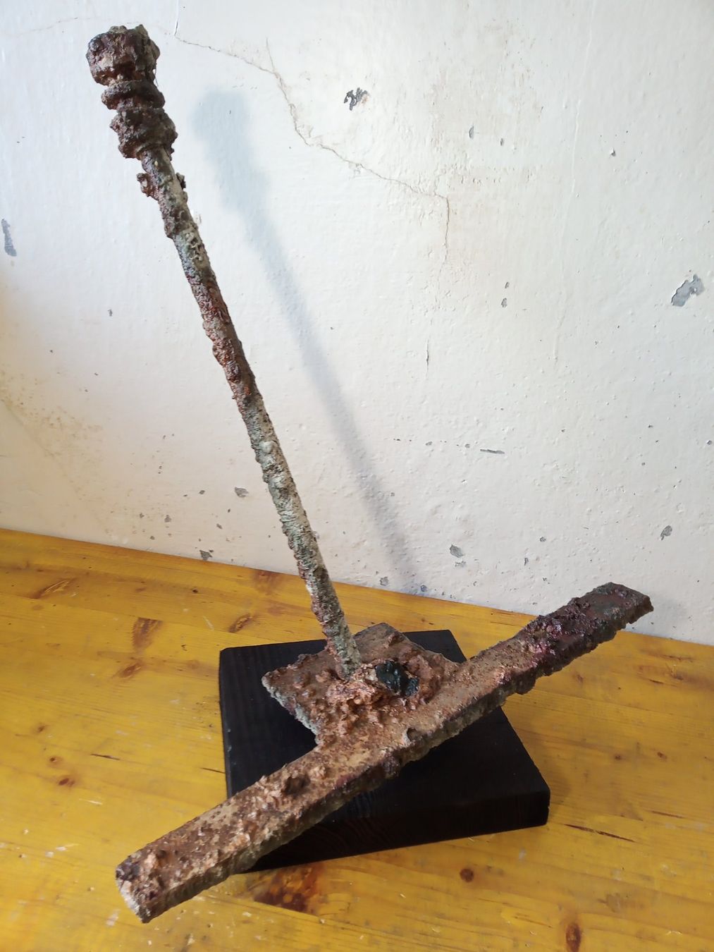 Sculture & Statue: Rostige Abstrakte Metallskulptur Eisenplatte – Usato da Zürich venduto da edi_c2m6 1