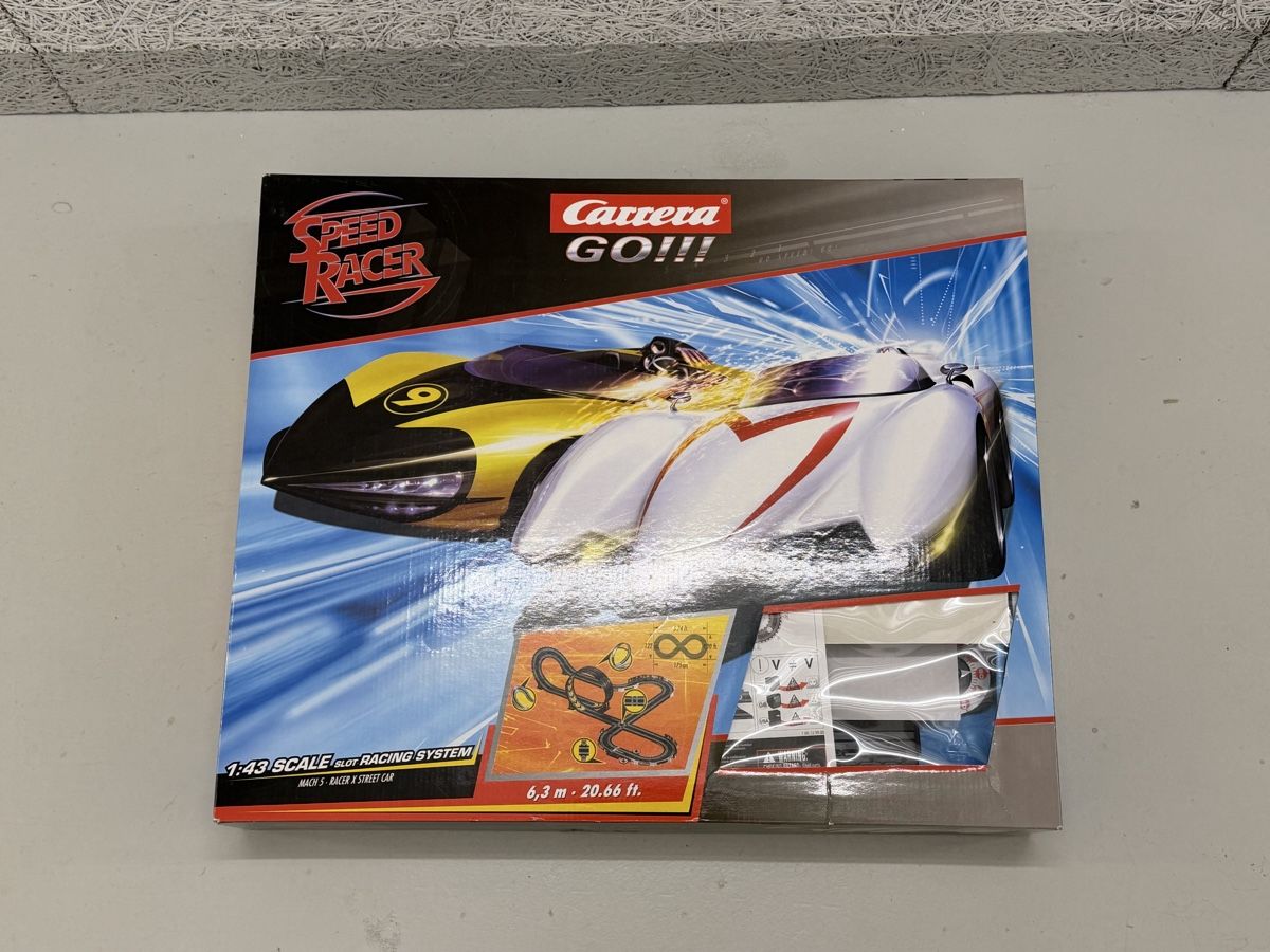 Carrera Rennbahnen: Carrera Evolution Nürburgring und Speed Racer + Extensions – Gebraucht aus Zürich von Yves_lk 7