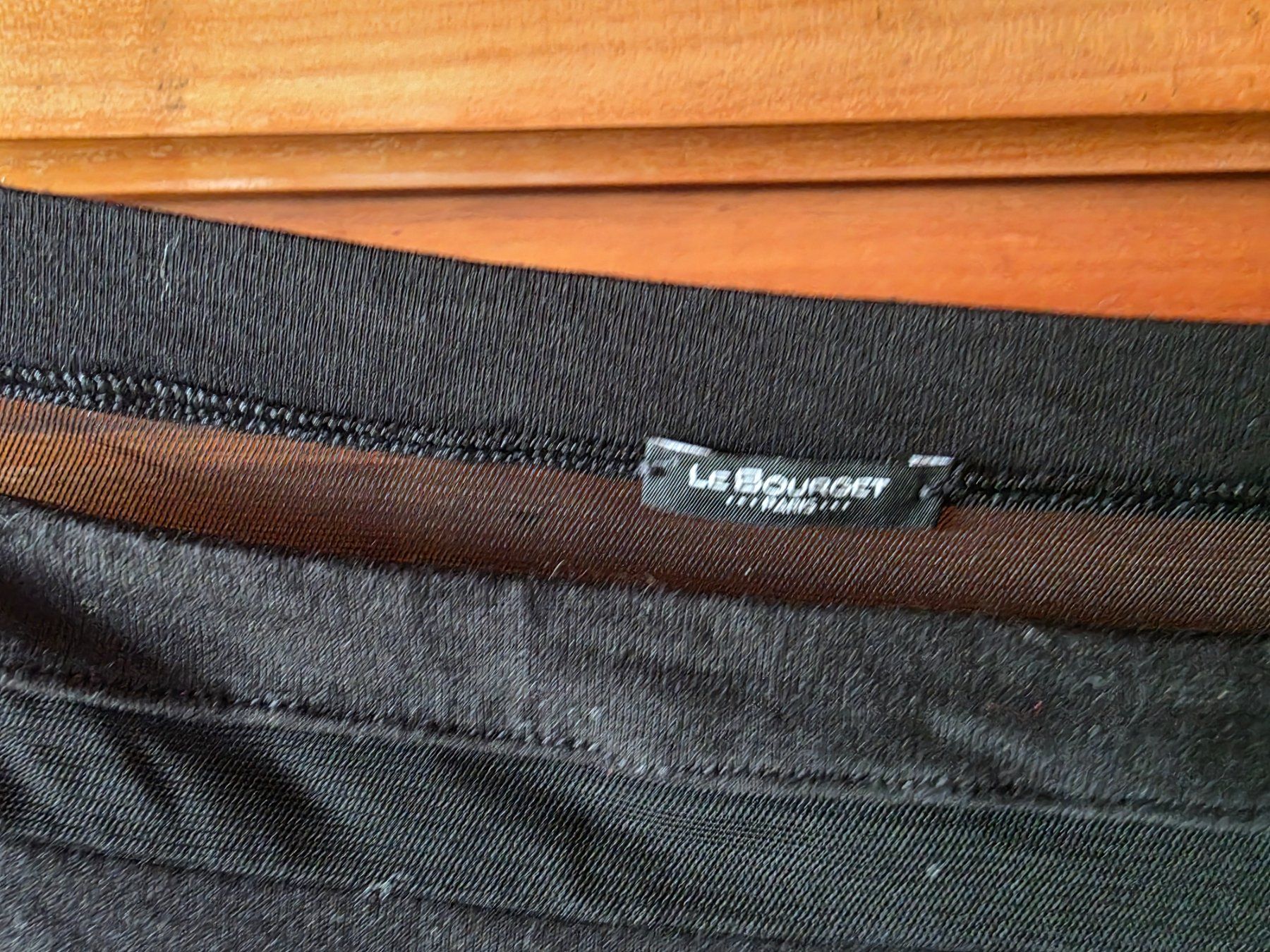 Blusen: Le Bourget Paris lange Damen Bluse Grösse XL – Gebraucht aus Walterswil BE von Lonitti 1