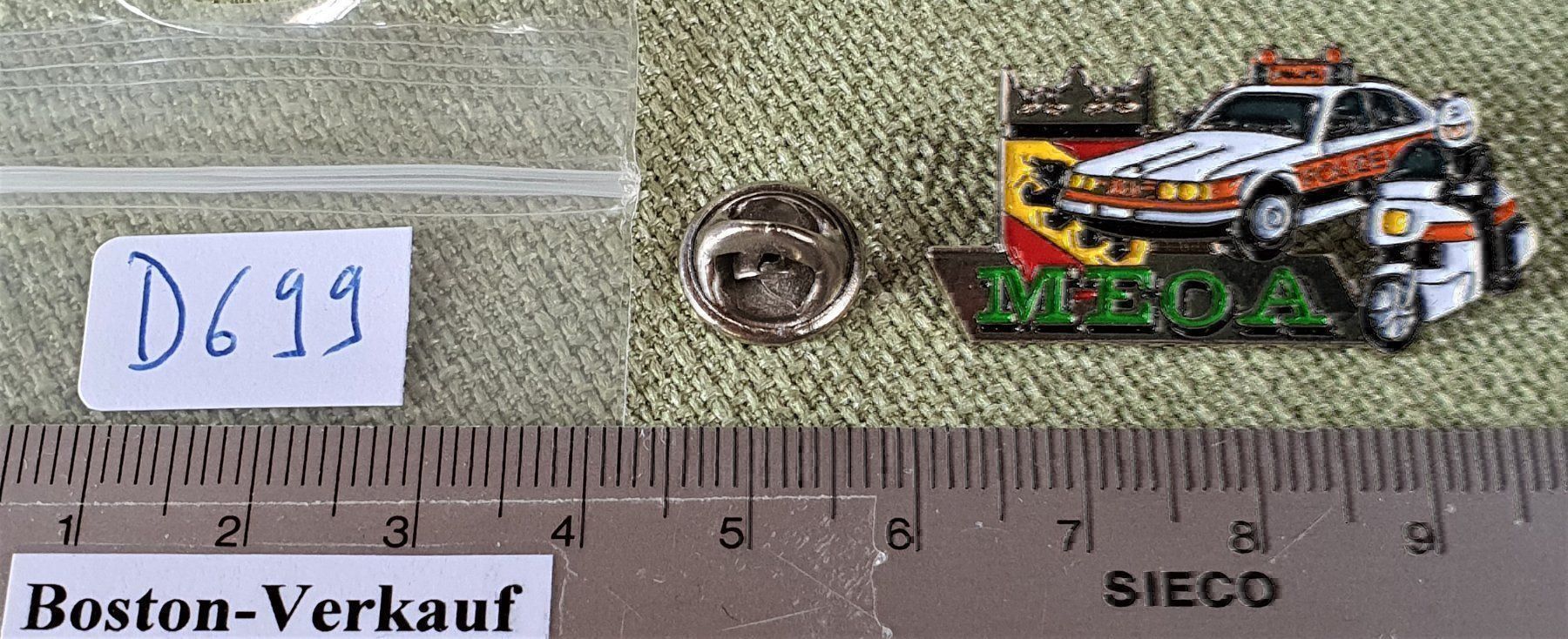 Placchette & Badge: D699 - Pin Berner Polizei MEOA Motorrad – Usato da Reinach BL venduto da Boston-Verkauf 2
