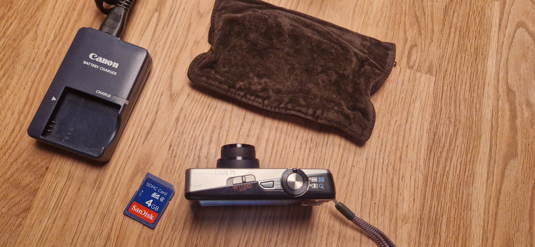 Canon Fotocamera: Canon IXUS 75 Digitalkamera TOP! – Usato da Zürich venduto da Lina049 7
