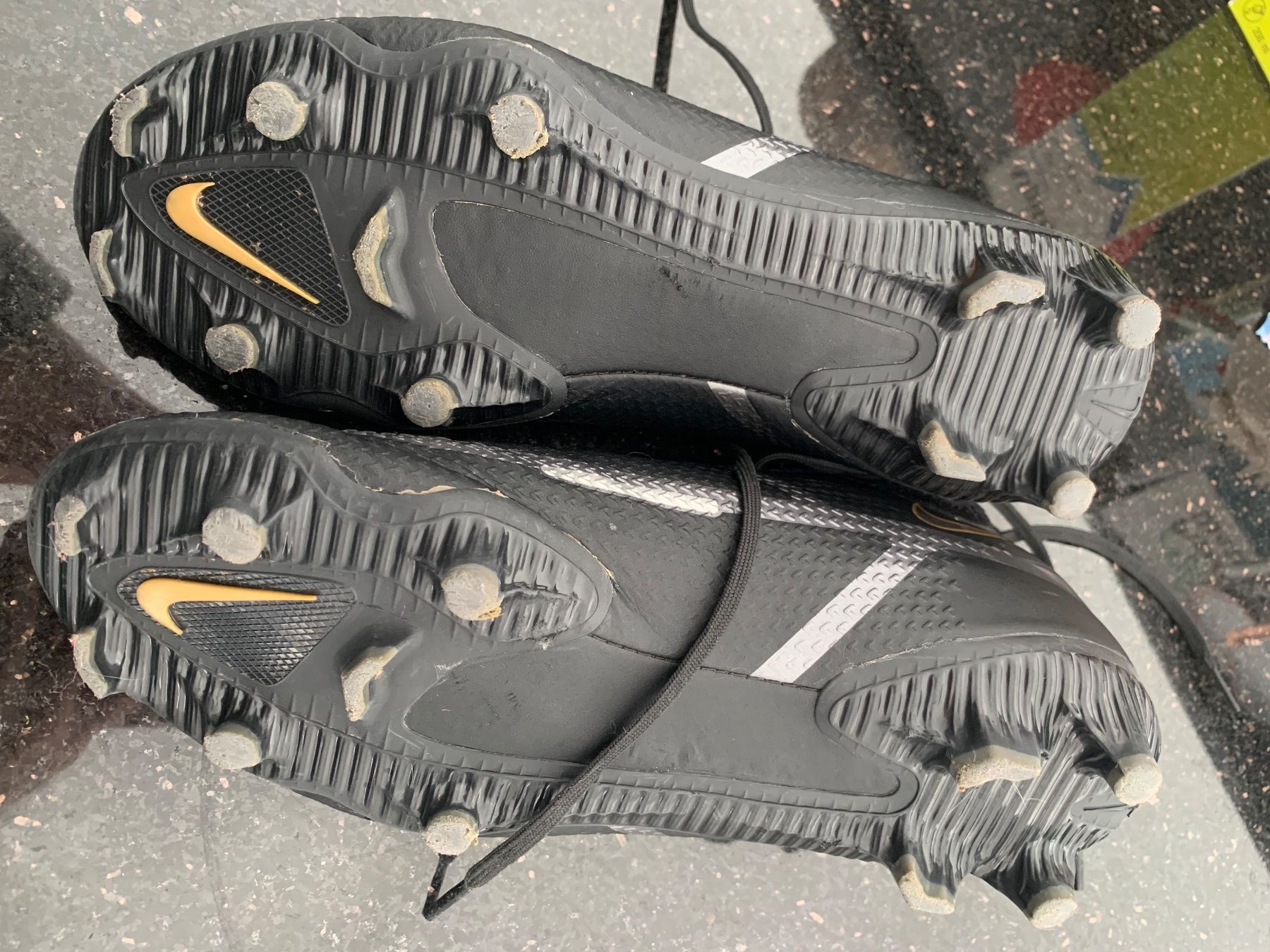Nike Scarpe da uomo: fussball nocken schuhe – Usato da Wetzikon ZH venduto da Sammer79 2