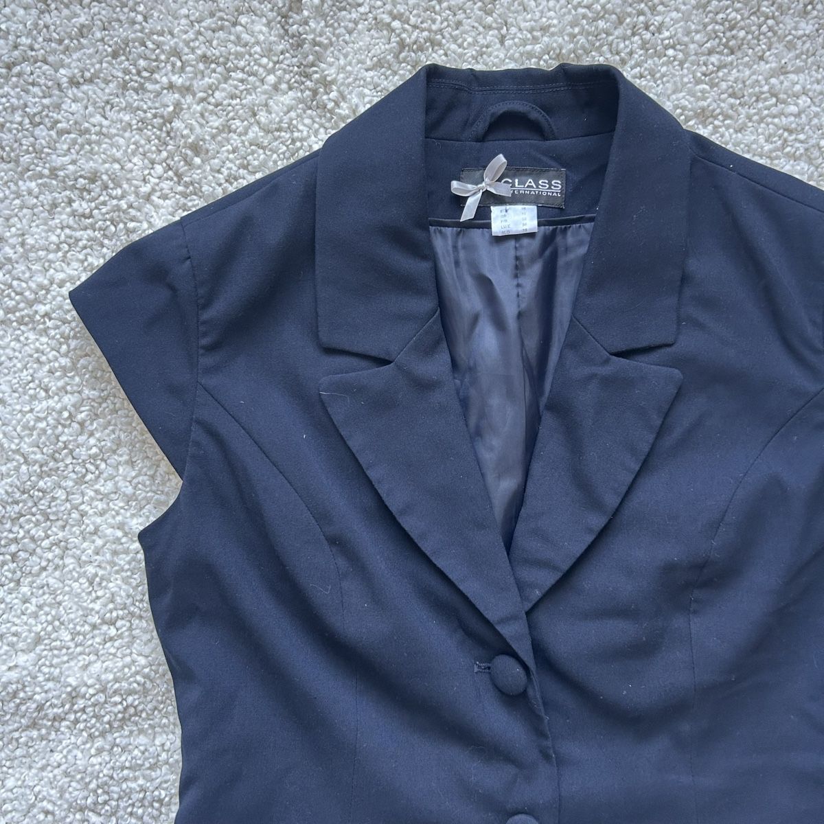 Blusen: Blazer Oberteil Bluse Navyblau  – Gebraucht aus Oberentfelden von Klingm 1