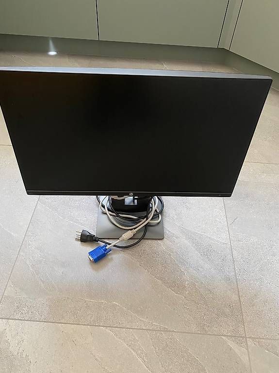 Hewlett Packard Monitore: Hp Bildschirm – Gebraucht aus Niederbüren von Bachtelino